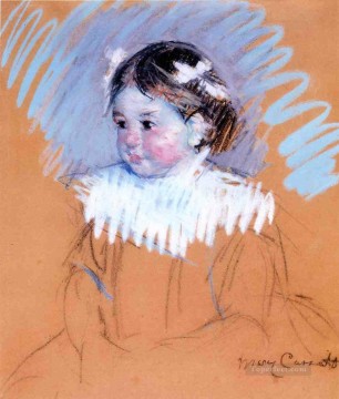 メアリー・カサット Painting - 髪にリボンをつけたエレンの胸像 母親の子供たち メアリー・カサット